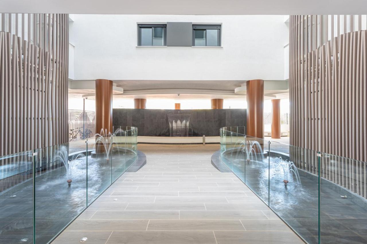 Blue Infinity Luxury Apartment By Ghr Rentals Эстепона Экстерьер фото